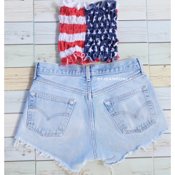 vintage heavy ripped jeans short and American flag crop top